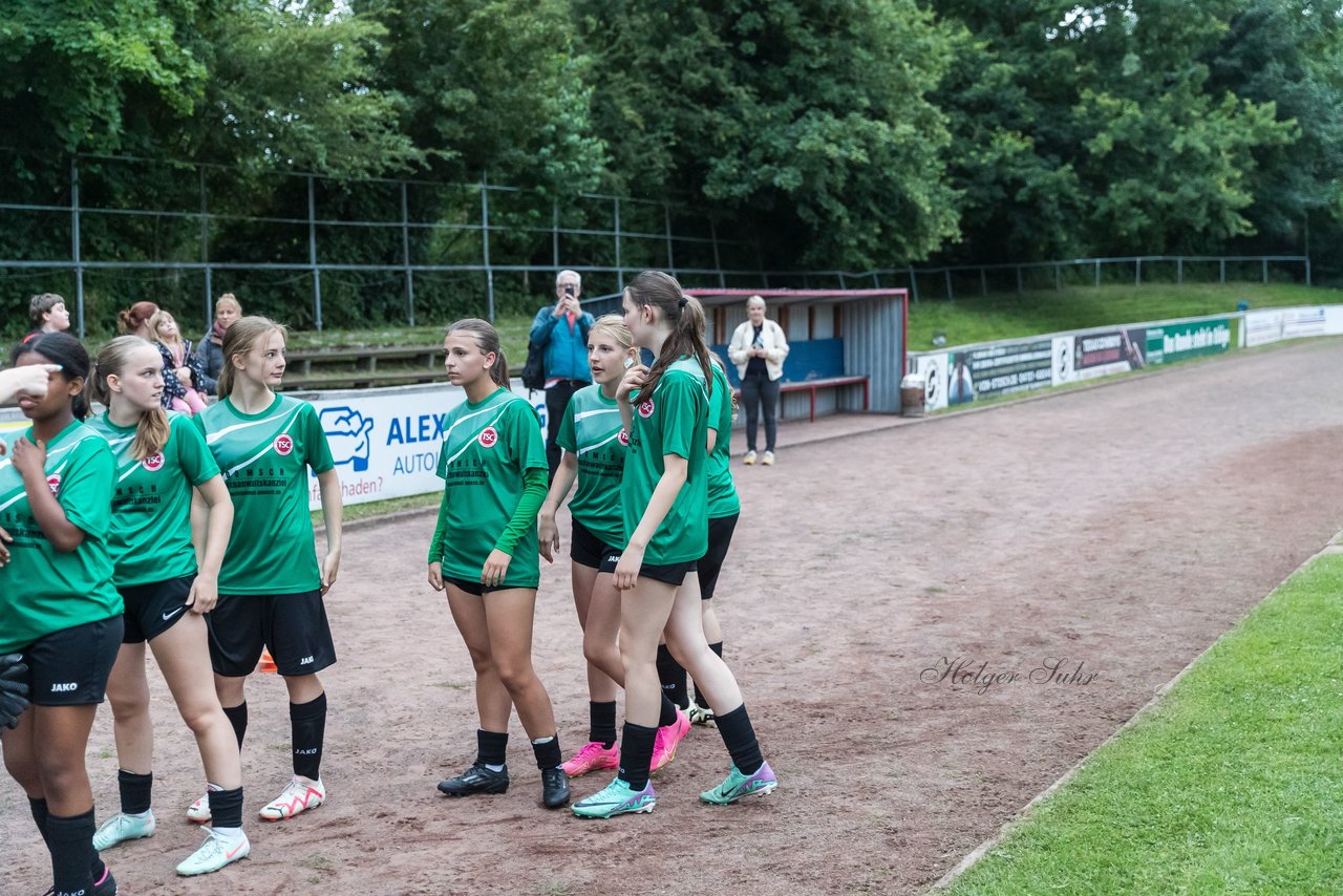 Bild 107 - Loewinnen Cup